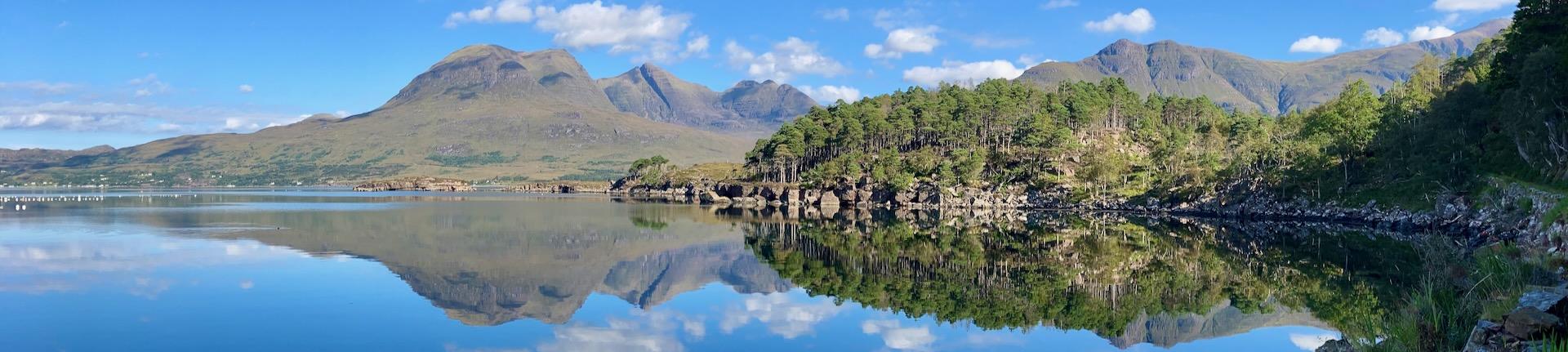 https://www.selectscotlandtours.com/web/datafiles/uploaded/cms_banner/main/main_157_Loch Torridon.jpg